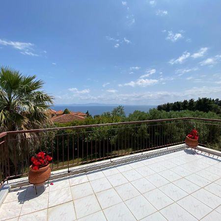 Amazing Sea View Loft, Afytos Apartment Ngoại thất bức ảnh