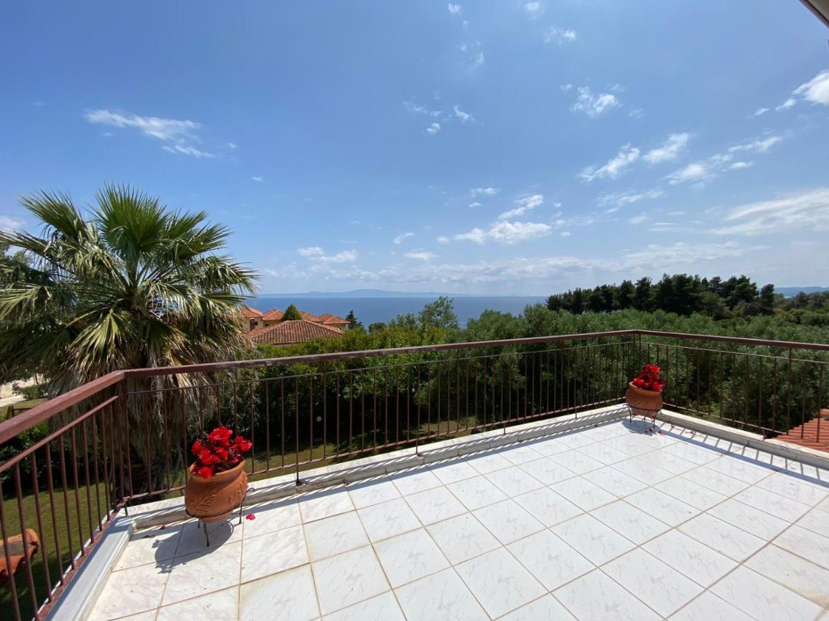 Amazing Sea View Loft, Afytos Apartment Ngoại thất bức ảnh