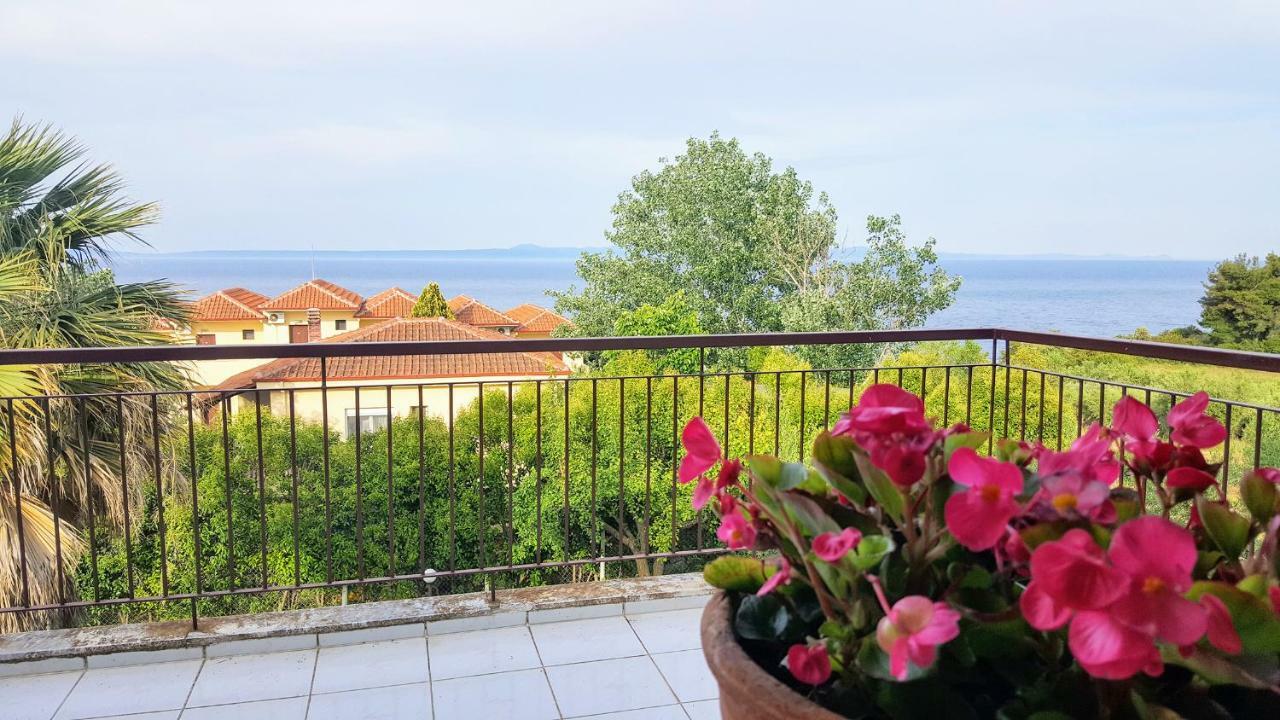 Amazing Sea View Loft, Afytos Apartment Ngoại thất bức ảnh